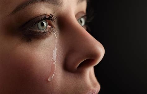 Почему плакать полезно